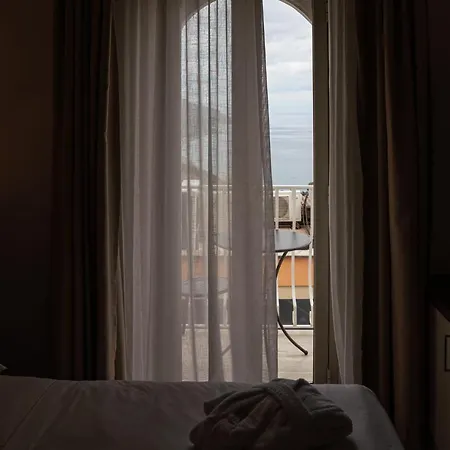 Ξενοδοχείο Splendid Ταορμίνα